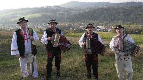 Goralská obec Čierne-watch