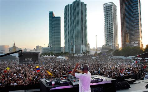 Armin van Buuren: Ultra Music Festival, Miami-watch