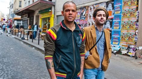 Calle 13 - Residente o Visitante-watch