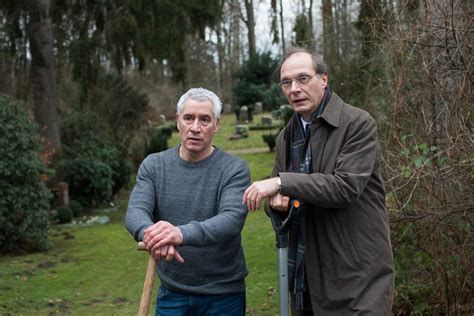 Über den Tod hinaus Über den Tod hinaus-watch