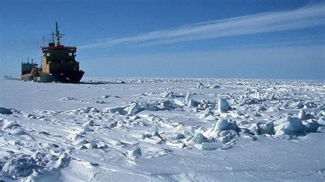 Brise-glace : Bateau givre-watch