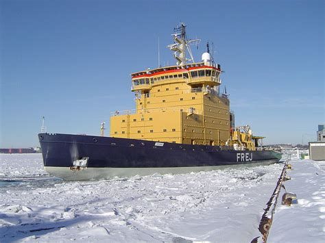 Brise-Glase: Her Majesty Icebreaker Frej-watch