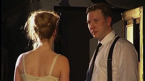 Miss Julie: 100 Years in the Limelight-watch