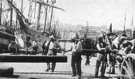 Le Temps d'un détour. Marseille au XIXe siècle-watch