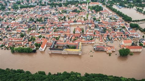 Die Jahrhundertflut-watch