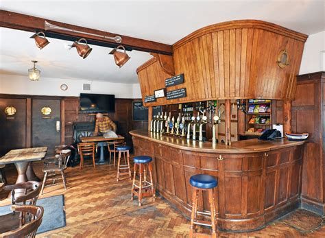 World of Pub World of Pub-watch