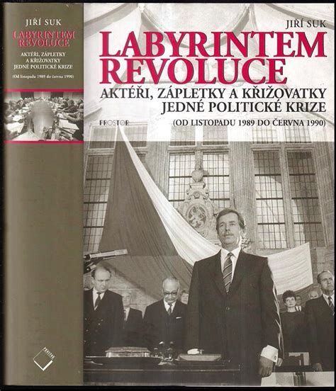 Labyrintem revoluce-watch