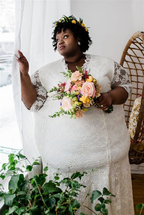 3 Fat Brides, 1 Thin Dress-watch