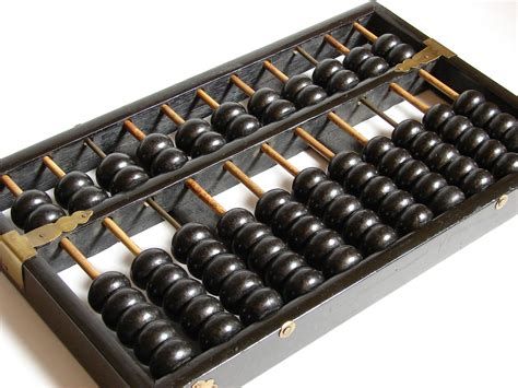 Du Boulier à l'Ordinateur