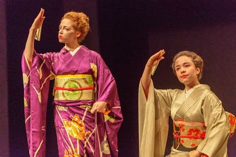 Danse japonaise, II : Harusame